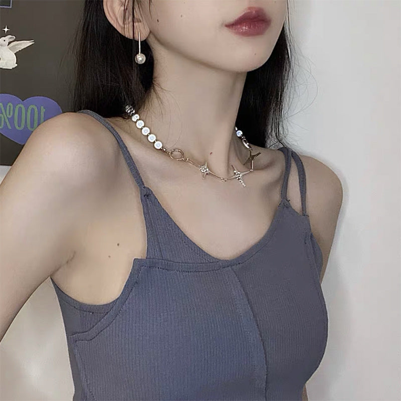 Nuevo diseño de nicho de moda sentido blanco azul luminoso perla costura collar femenino Cruz gargantilla clavícula collar de cadena